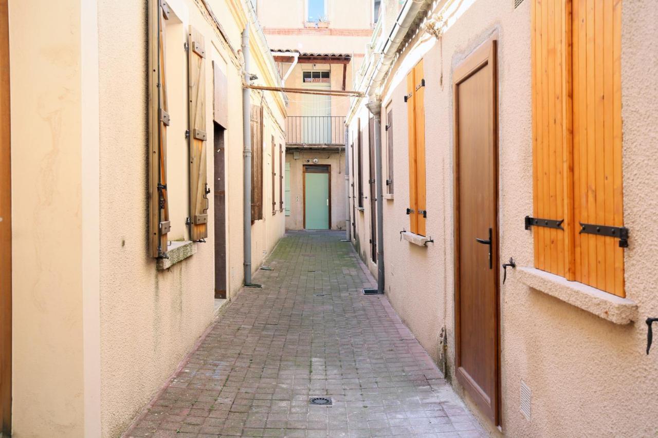 Expat Renting - L'evasion - Saint Michel - Metro Apartment